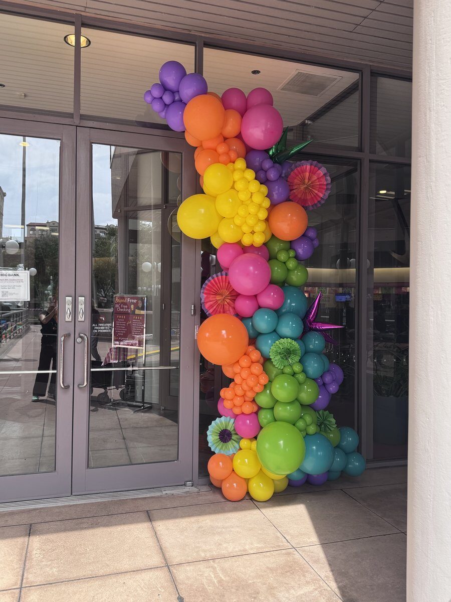 Large-scale balloon installation for IBC Bank corporate Fiesta event San Antonio